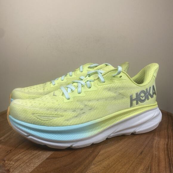 Hoka OneOne Clifton 9 Citrus Glow Womens Green Size 9 Running Shoes 1127896 CGSO - Picture 2 of 12